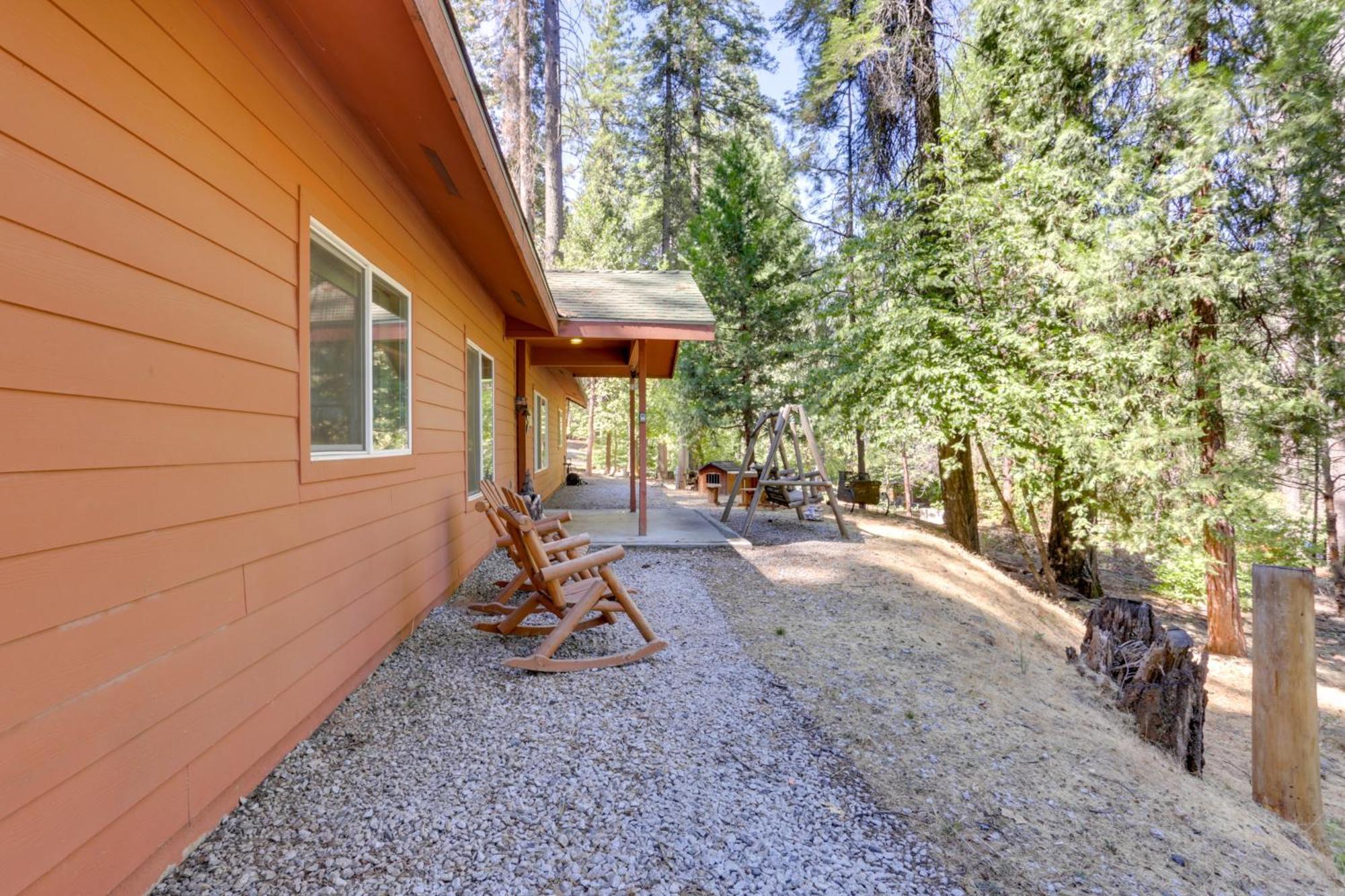 Peaceful And Private Mariposa Cabin On 2 Acres! Villa Midpines Buitenkant foto